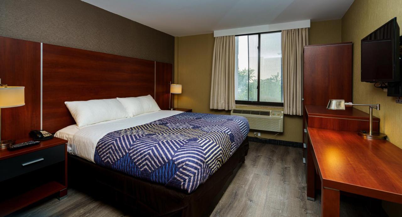 ניו יורק Sky Hotel Flushing/Laguardia Airport מראה חיצוני תמונה